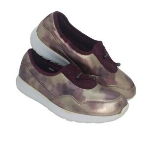 Avon Fashion Walk Womens Gold Metallic Sneakers - Size 10